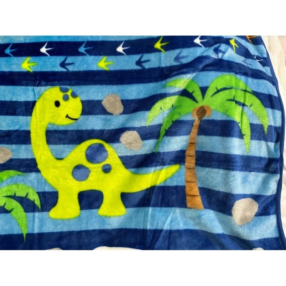 Everyday Kids Blue Stripe Dinosaur Baby Blanket Toddler Soft Polyester Roar‎ NEW
